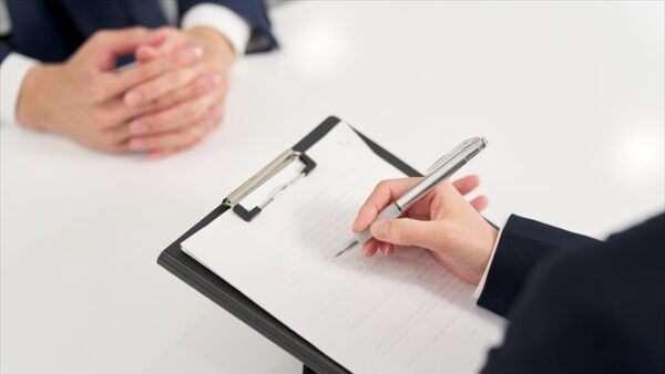 「自分を褒める力」が未来を切り開く――婚活サポートの現場から